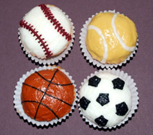 How To Decorate Cup Cakes With Sports Themes